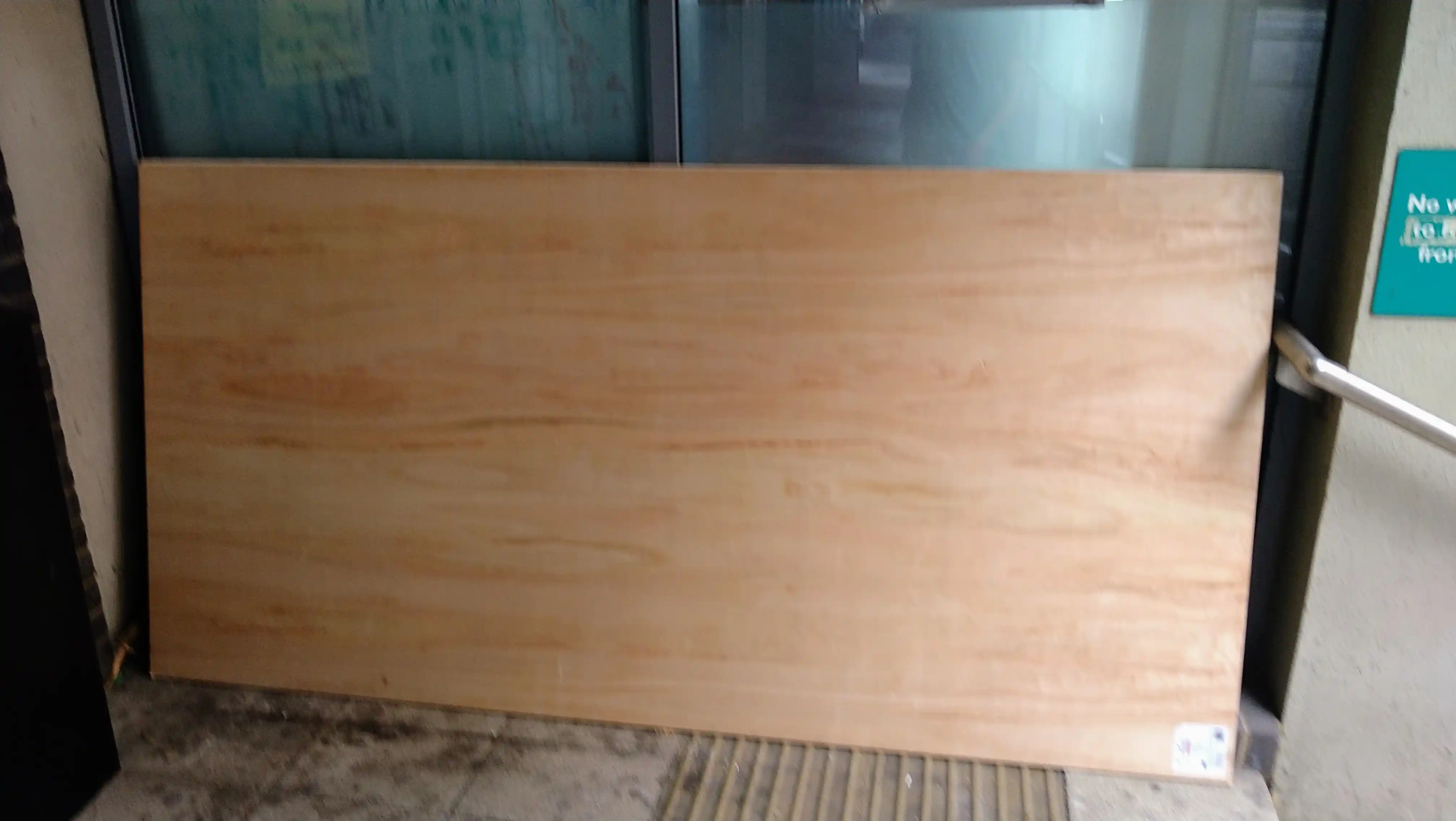 Whole plywood piece