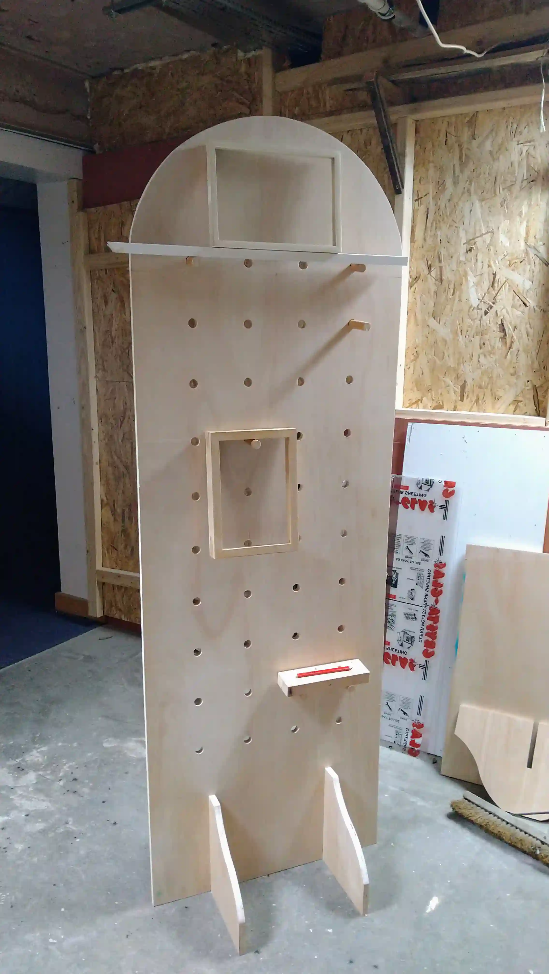 Display stand for Art Clubbers project